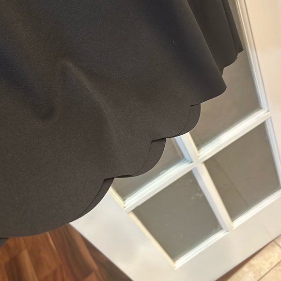 Adorable Alice Moon mini dress with scalloped edges and cutout back - Picture 9 of 9